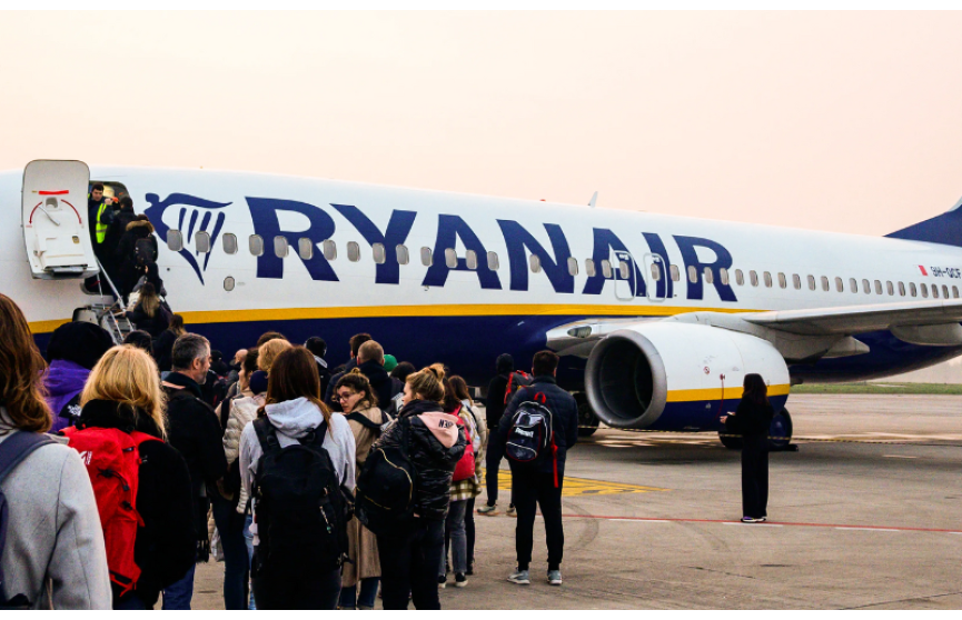 Volo cancellato Ryanair da Napoli a Milano Malpensa